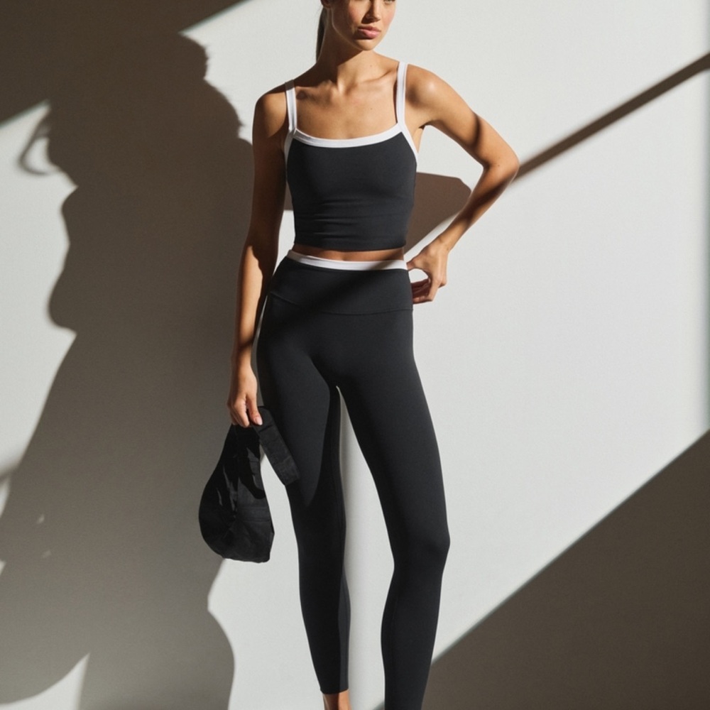 Black and White ypb studio flex set